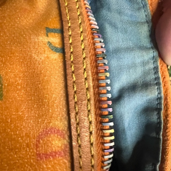 Dooney & Bourke Tan Leather Shoulder Bag - Picture 5 of 7